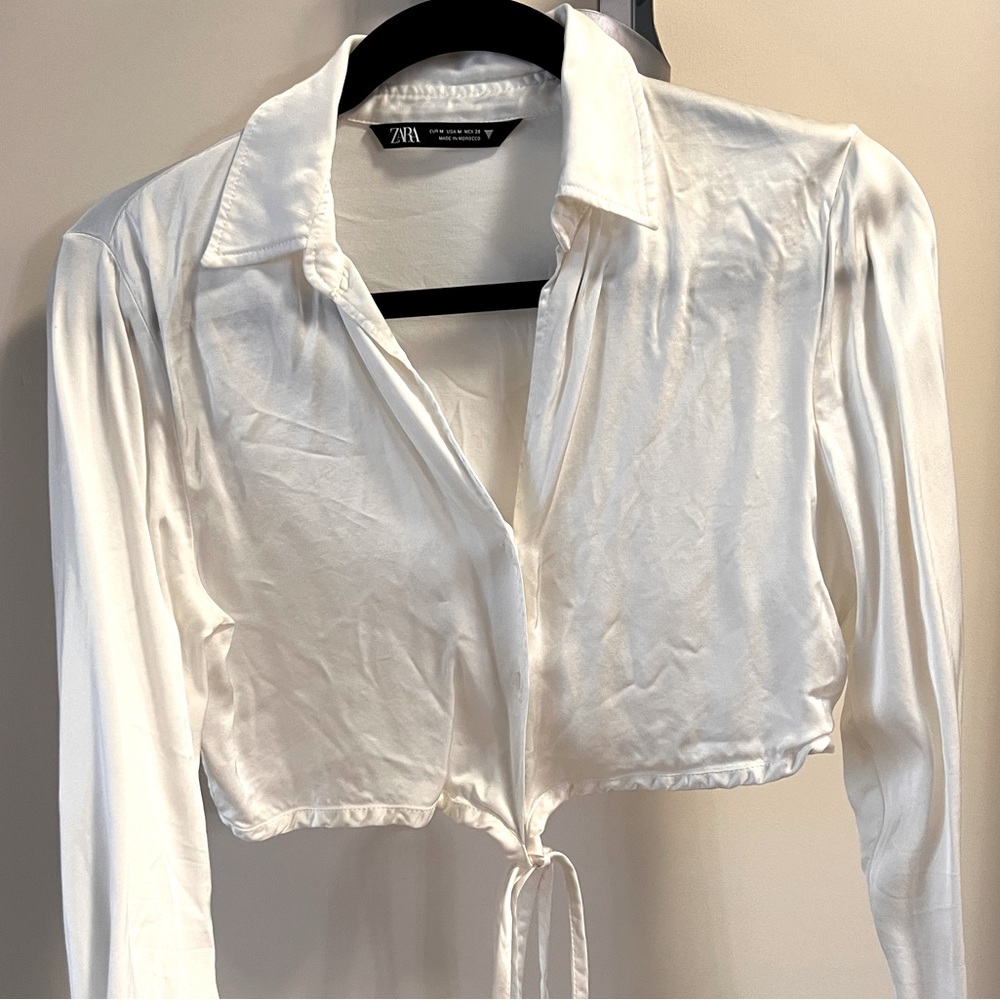 Zara long sleeve cropped blouse
